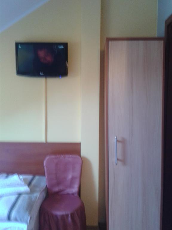 Hotel Gosciniec Sloneczny Drzonków Zimmer foto